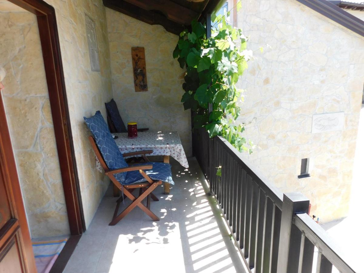 Kamnita Hisa Stari Klesar Vila Ilirska Bistrica Exterior foto